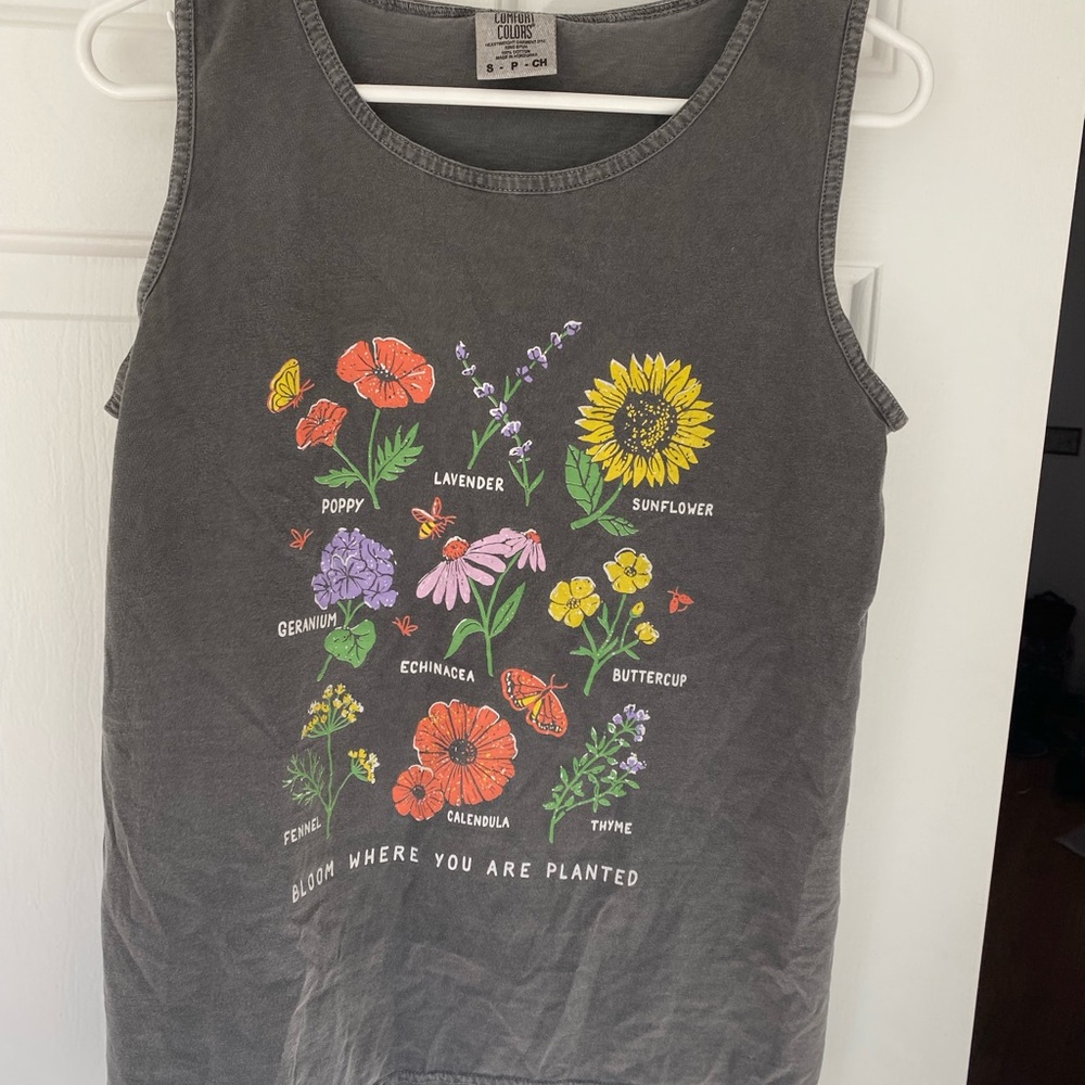 Women’s small. Comfort Colors Gray Tank Top